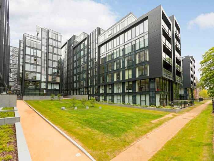 Garage / Parking To Rent In Simpson Loan (Parking Space ), Quartermile, Edinburgh, EH3