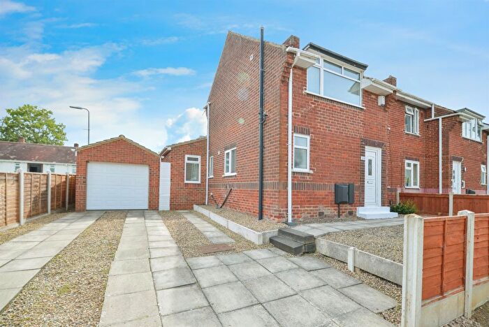 3 Bedroom Semi-Detached House For Sale In Lilac Road, Stockton-On-Tees, TS19