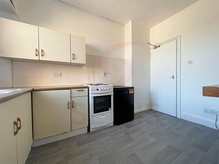 1 Bedroom Flat To Rent In Samms Court, East Bond Street, Leicester, LE1