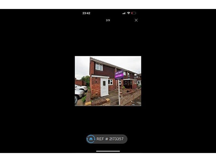 3 Bedroom End Of Terrace House To Rent In Howden Close, London, SE28