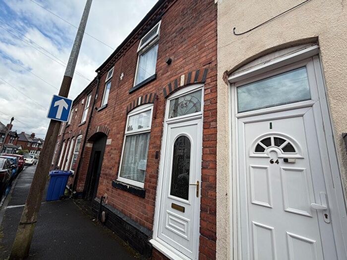 3 Bedroom House To Rent In Green Lane, Halesowen, B62