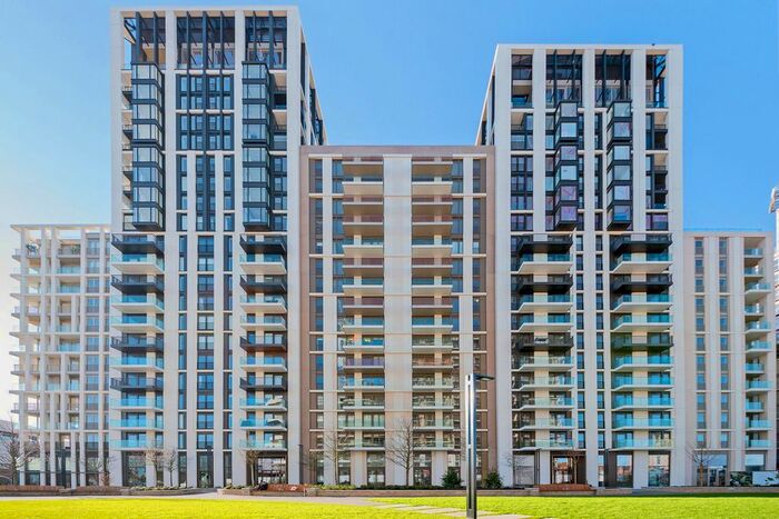 2 Bedroom Flat To Rent In Belvedere Row, White City Living, London, W12