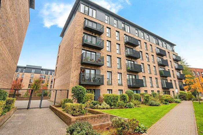 2 Bedroom Flat For Sale In Bell Barn Road, Birmingham, B15