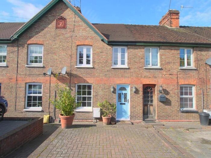 3 Bedroom Terraced House To Rent In Otford Road, Sevenoaks, TN14