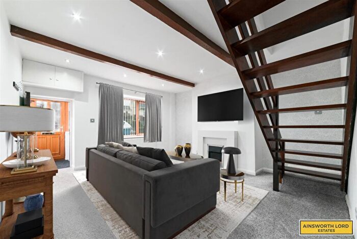 2 Bedroom Cottage To Rent In Isle Of Man, Ramsgreave, Blackburn, BB1