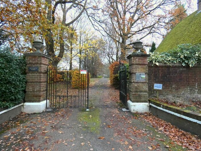 2 Bedroom Detached House To Rent In Waterloo Road, Cranbrook, TN17