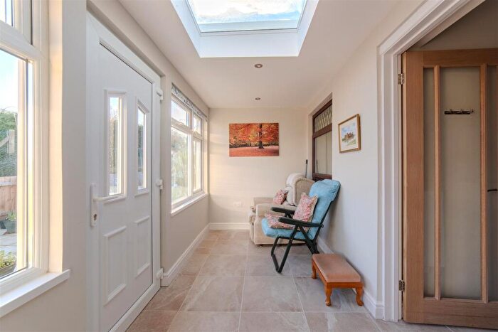 2 Bedroom Bungalow For Sale In Pilton Vale, Newport, NP20