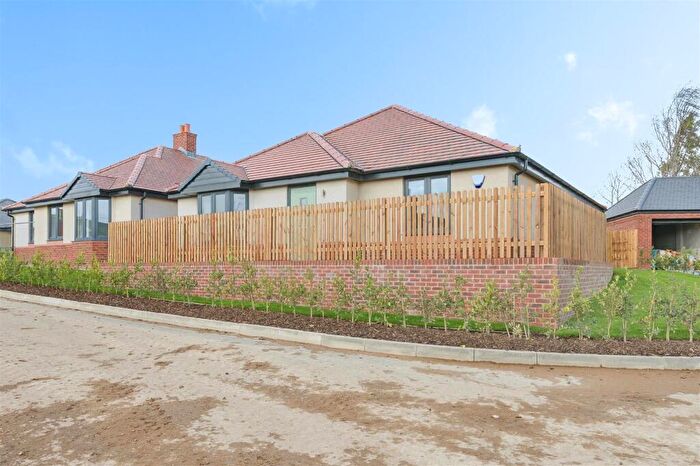 3 Bedroom Detached Bungalow For Sale In Forest Road, Coalville, LE67