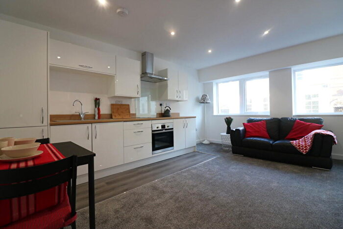 1 Bedroom Apartment To Rent In Percy Street, Hull, HU2