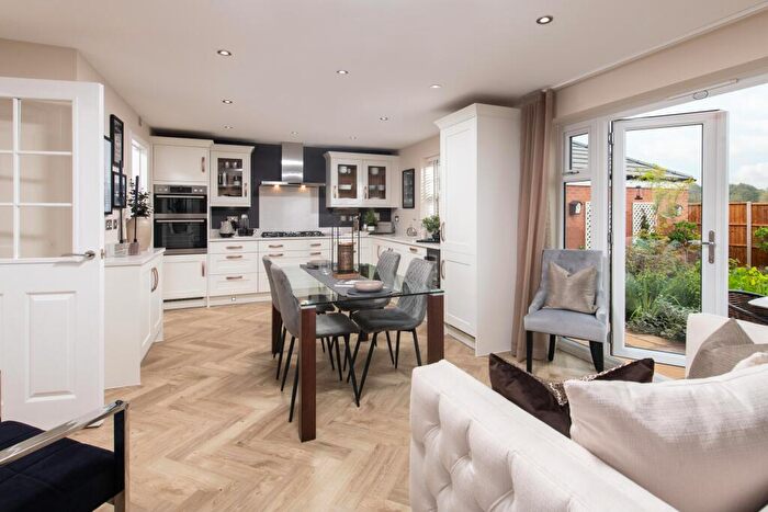 4 Bedroom Detached House For Sale In Beck Lane, Sutton In Ashfield, Nottinghamshire, NG17