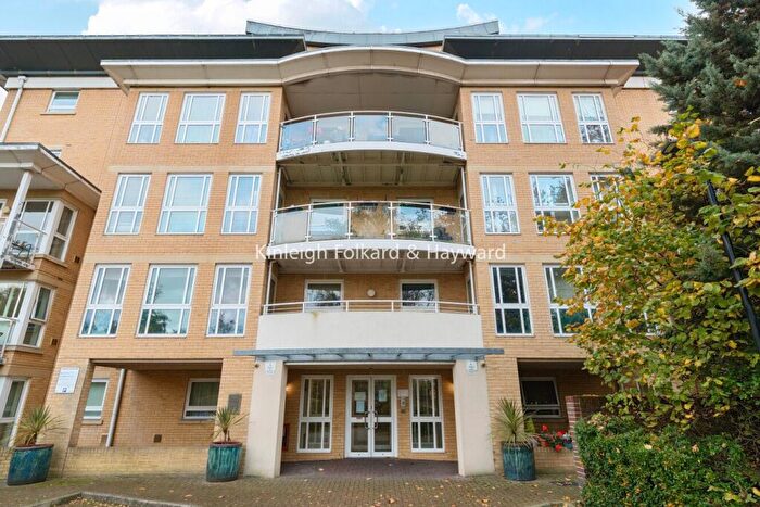 2 Bedroom Flat For Sale In Wheeler Place, Bromley, BR2