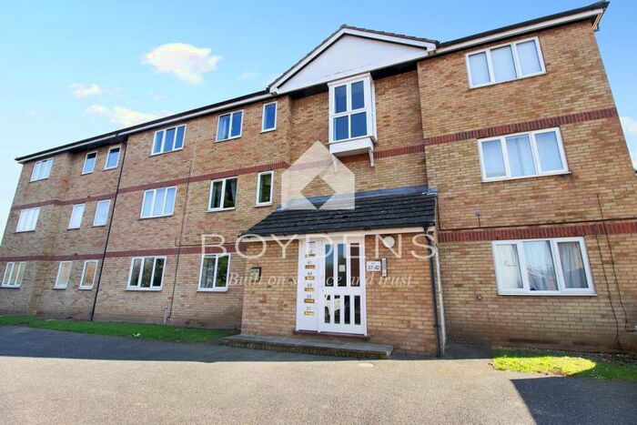 2 Bedroom Flat To Rent In The Rookeries, Marks Tey, Colchester, Essex, CO6