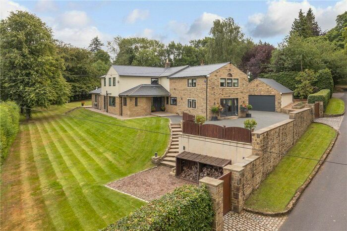 4 Bedroom Detached House For Sale In Cragg Drive, Ilkley, West Yorkshire, LS29
