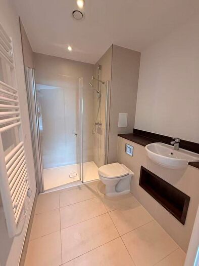 2 Bedroom Flat To Rent In Naomi Street, London, SE8