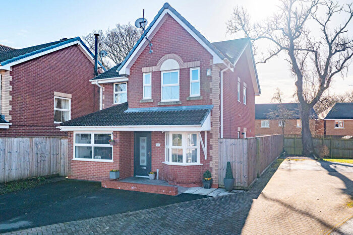 4 Bedroom Detached House For Sale In Hunters Lodge, Walton-le-dale, PR5