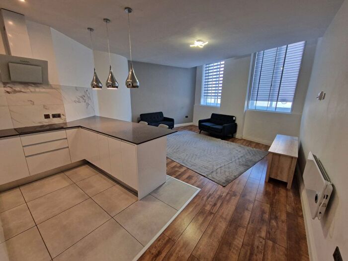 1 Bedroom Flat To Rent In The Lofts @ Pennine House, Little Germany, Bradford, BD1