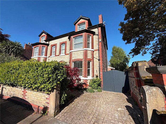 5 Bedroom Semi-Detached House For Sale In Hesketh Avenue, Didsbury Village, M20