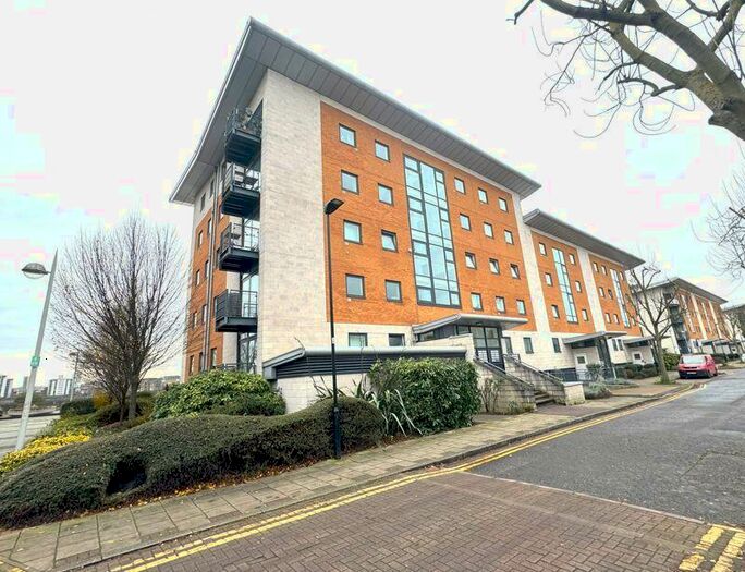2 Bedroom Apartment To Rent In Fishguard Way, London, E16