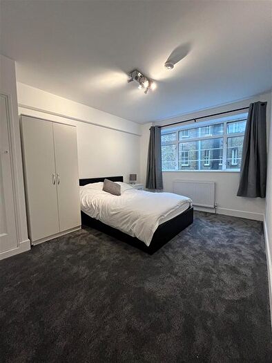 4 Bedroom Property To Rent In Edith Villas, London, W14