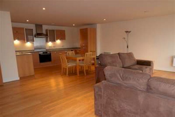 2 Bedroom Flat To Rent In Quartz, B18
