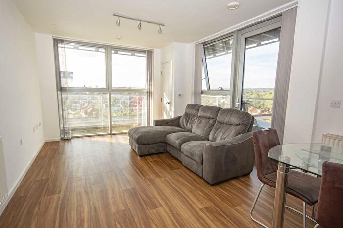 2 Bedroom Flat To Rent In The Hyde, London, NW9