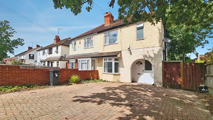 3 Bedroom Property To Rent In Wokingham Road, Earley, Reading, RG6