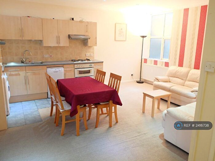 2 Bedroom Flat To Rent In John Street, Luton, LU1