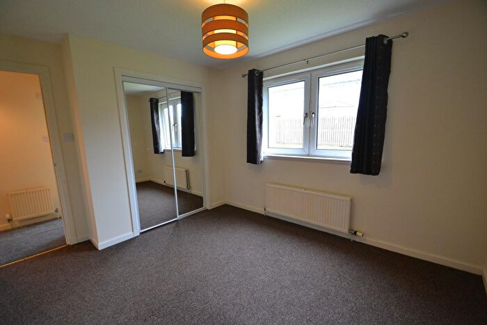 1 Bedroom Flat To Rent In Hutton Drive, East Kilbride, Glasgow, G74