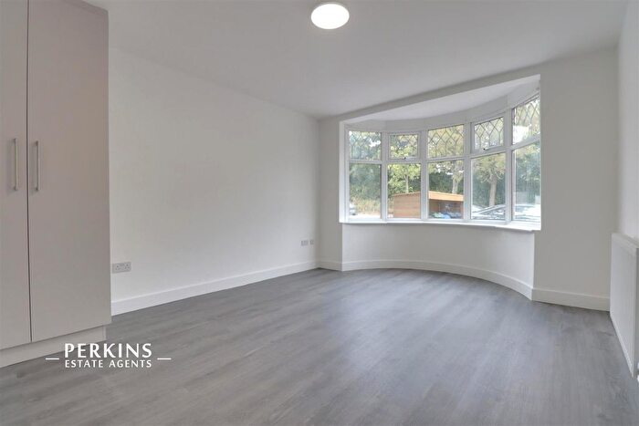 Studio To Rent In Northolt, UB5