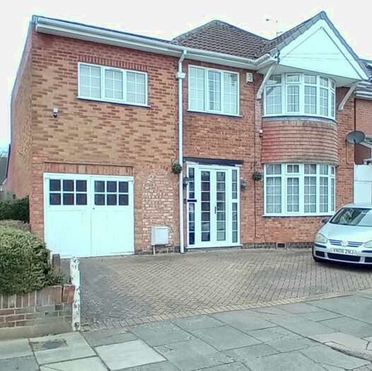 5 Bedroom Detached House To Rent In Millersdale Avenue, Leicester, LE5