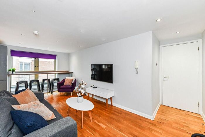 4 Bedroom Flat To Rent In Malin Hill, Varsity House Malin Hill, NG1