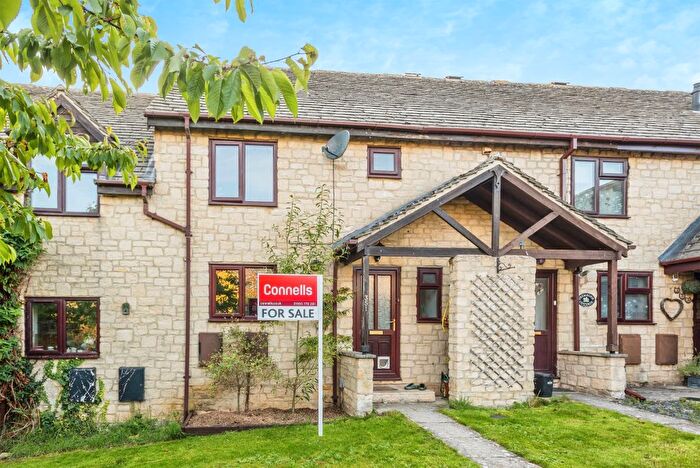 2 Bedroom Terraced House For Sale In Thorney Leys, Witney, OX28