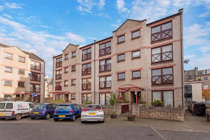 2 Bedroom Flat To Rent In Timberbush, The Shore, Edinburgh, EH6