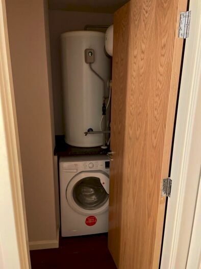 1 Bedroom Apartment To Rent In Chad House, Sunderland Road, Gateshead, NE8