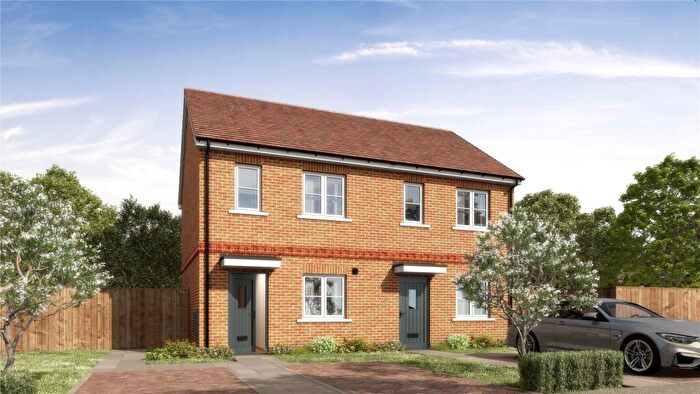 1 Bedroom Maisonette For Sale In Dinan Way, Hulham Road, Exmouth, Devon, EX8
