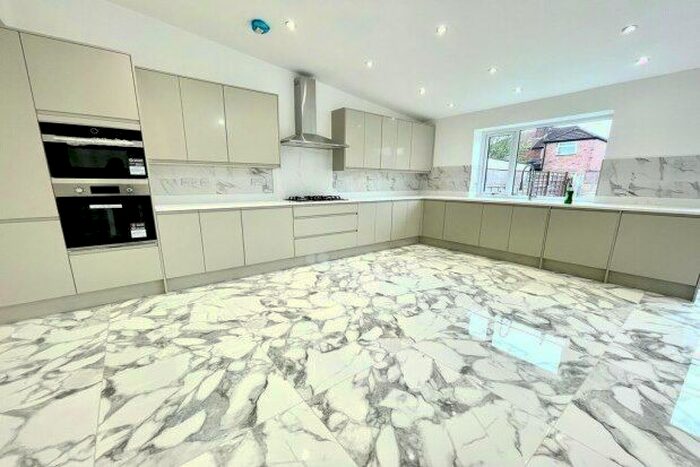 3 Bedroom Property To Rent In Victoria Road, Manchester, M14