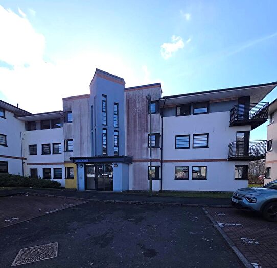 3 Bedroom Flat For Sale In Whiteside Court, Bathgate, West Lothian, EH48
