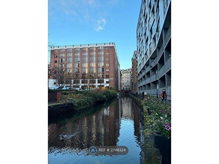 3 Bedroom Flat To Rent In The Lock Building, Manchester, M1