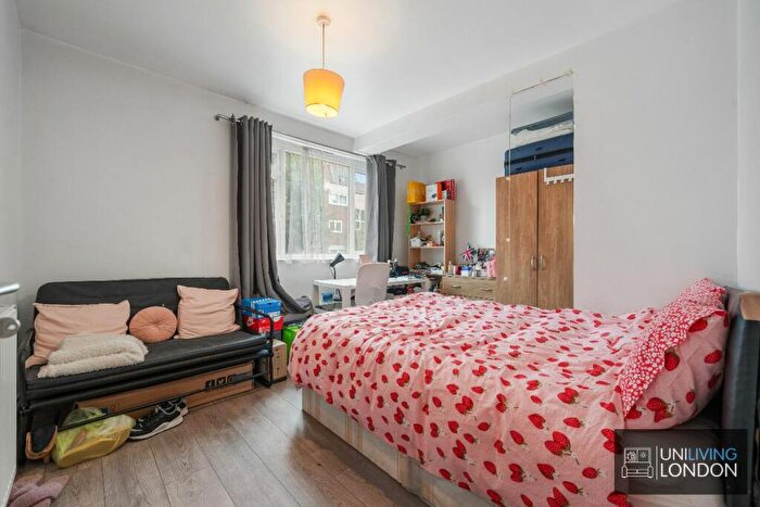 3 Bedroom Flat To Rent In Kirkstone, Harrington Street, NW1