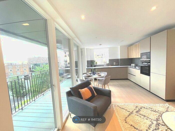 2 Bedroom Flat To Rent In Penn Street, London, N1