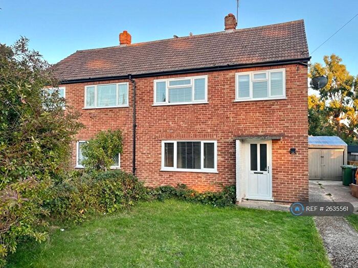 3 Bedroom Semi-Detached House To Rent In Hundred Acres Lane, Amersham, HP7