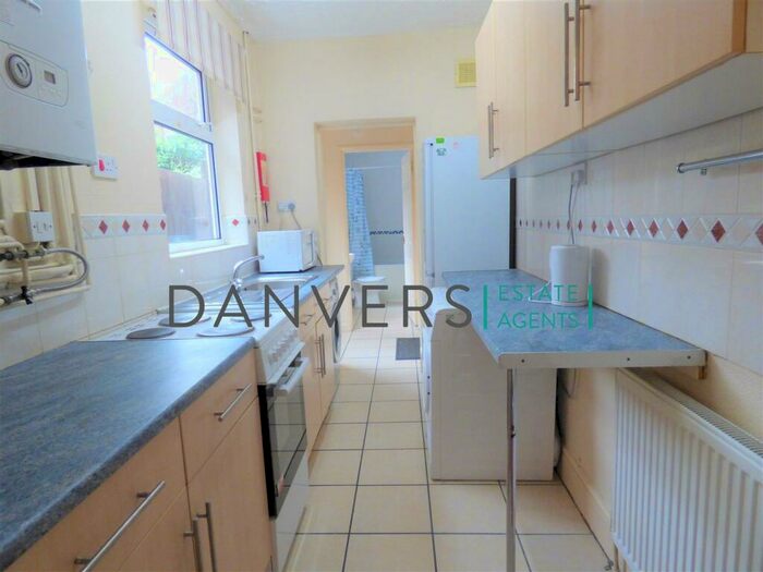 4 Bedroom Terraced House To Rent In Saxon Street, Leicester, LE3