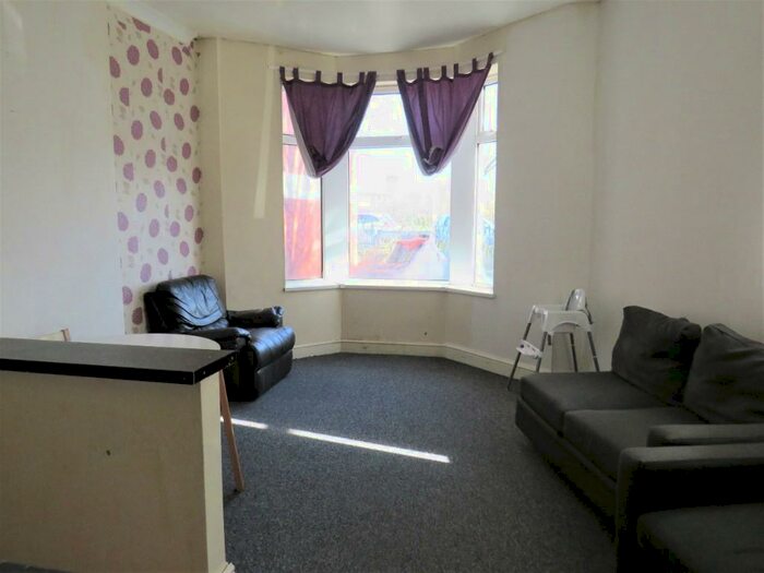 1 Bedroom Flat To Rent In Blaenclydach Street, Cardiff(City), CF11
