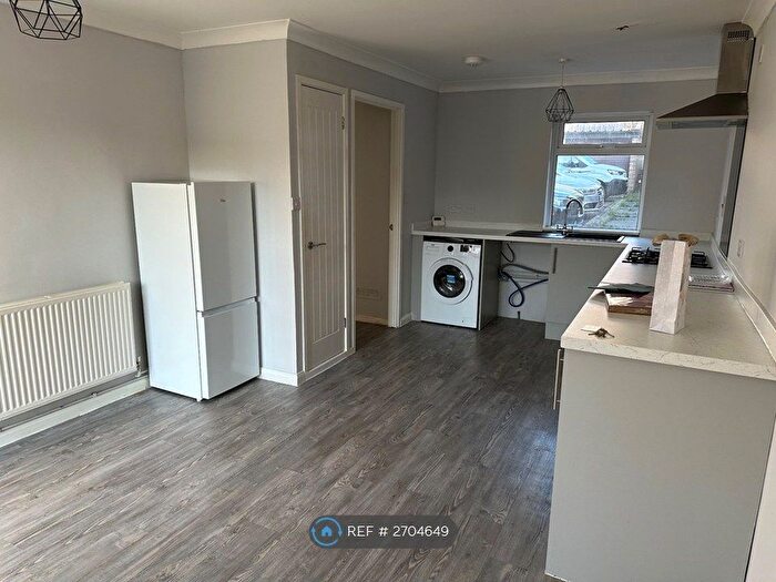 3 Bedroom Terraced House To Rent In Wade Meadow Court, Northampton, NN3