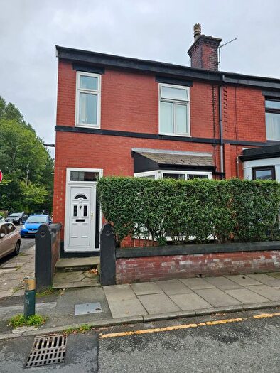 3 Bedroom End Terrace House To Rent In Spring Lane, Radcliffe, M26