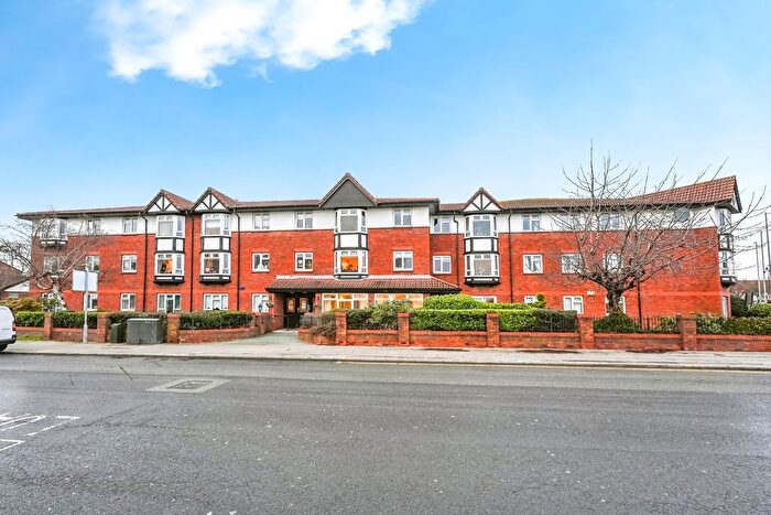 1 Bedroom Flat For Sale In Coronation Road, Crosby, Liverpool, Merseyside, L23