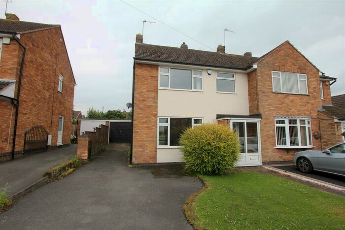 3 Bedroom Semi-Detached House To Rent In Whitemoors Close, Stoke Golding, Stoke Golding, CV13