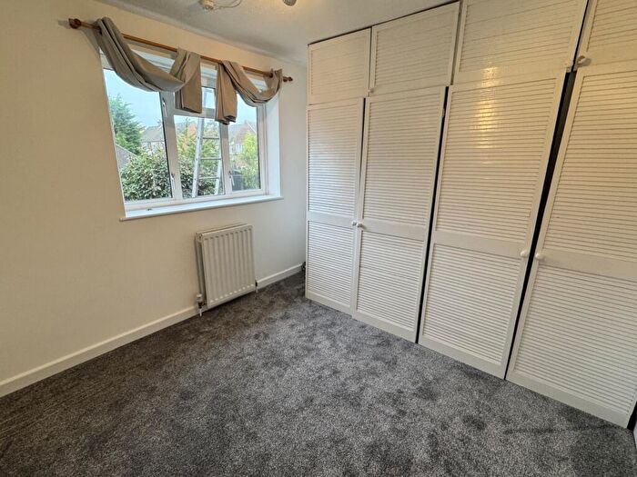 5 Bedroom Semi-Detached House To Rent In Maurice Mount, Hazlemere, Buckinghamshire, HP15