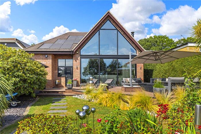 5 Bedroom Detached House For Sale In Sandy Lane, Wokingham, Berkshire, RG41