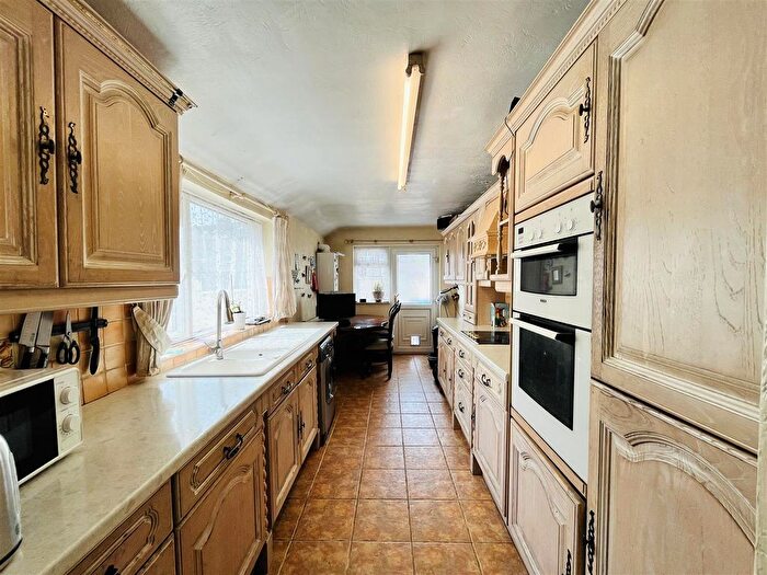 4 Bedroom Terraced House For Sale In Marshfield Avenue, Goole, DN14